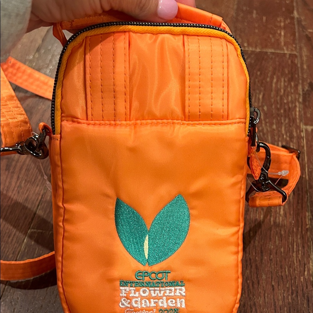 Disney Orange Bird Lug Crossbody Bag - Picture 10 of 14